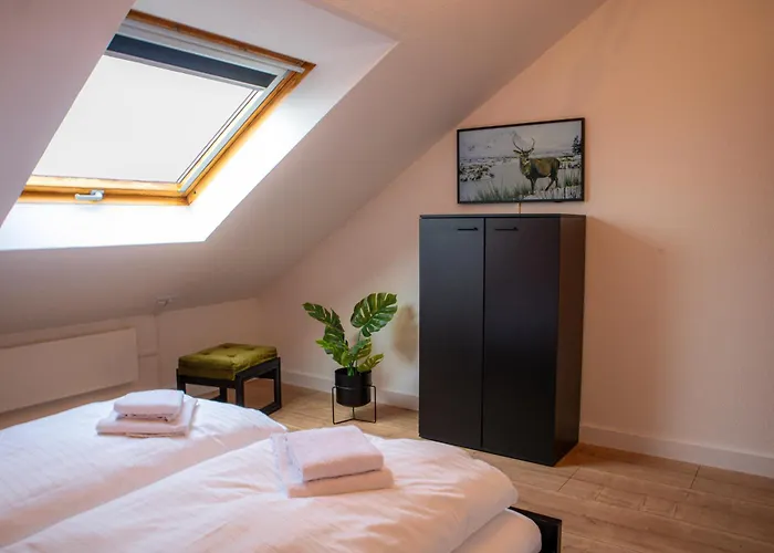 Bergpanorama - 6 Personen Netflix, Wifi, Parkplatz, Mit Bergblick Appartement *